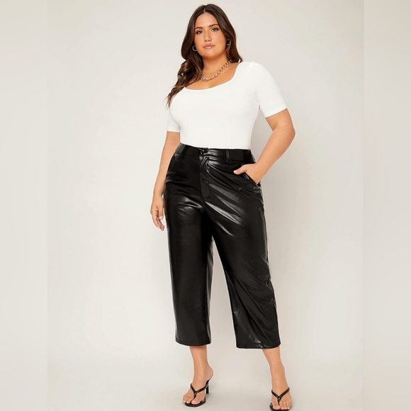 Plus Scoop Neck Bodysuit - Picture 1 of 6